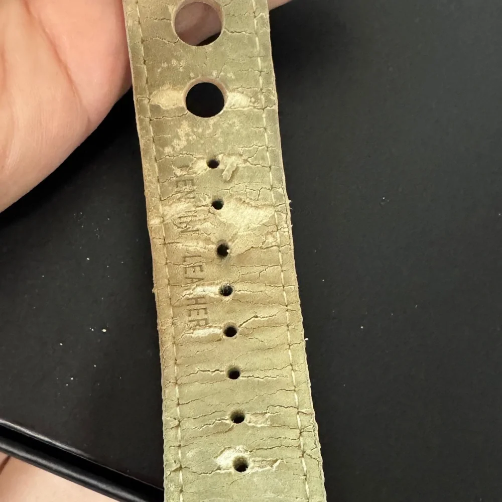 Invicta Lupah Collection Watch – Model 2396 (Pink Dial, Leather Strap) - Picture 8 of 11